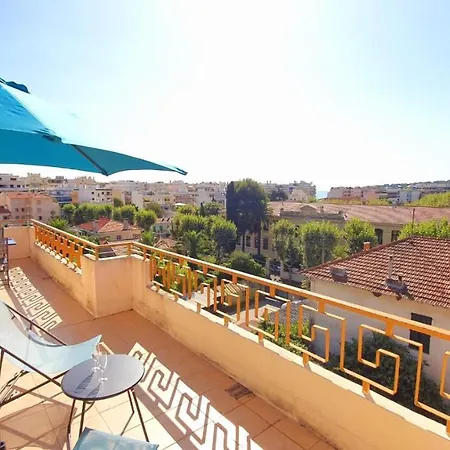 2P 60M²,Centre-Ville,Calme ,Vue Mer ,Parking ,Wifi Apartment